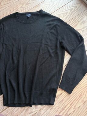 J.Crew Black Crewneck Sweater Size Large